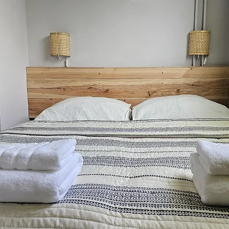 Cozy Boho Small Lägenhet